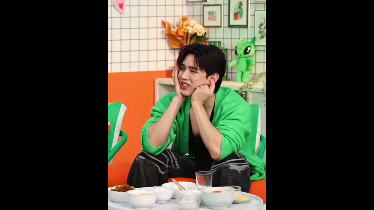 Newwiee be like: You two are that person's husband 😄 #taynew #bounprem #tawan_v #newwiee #thaibl