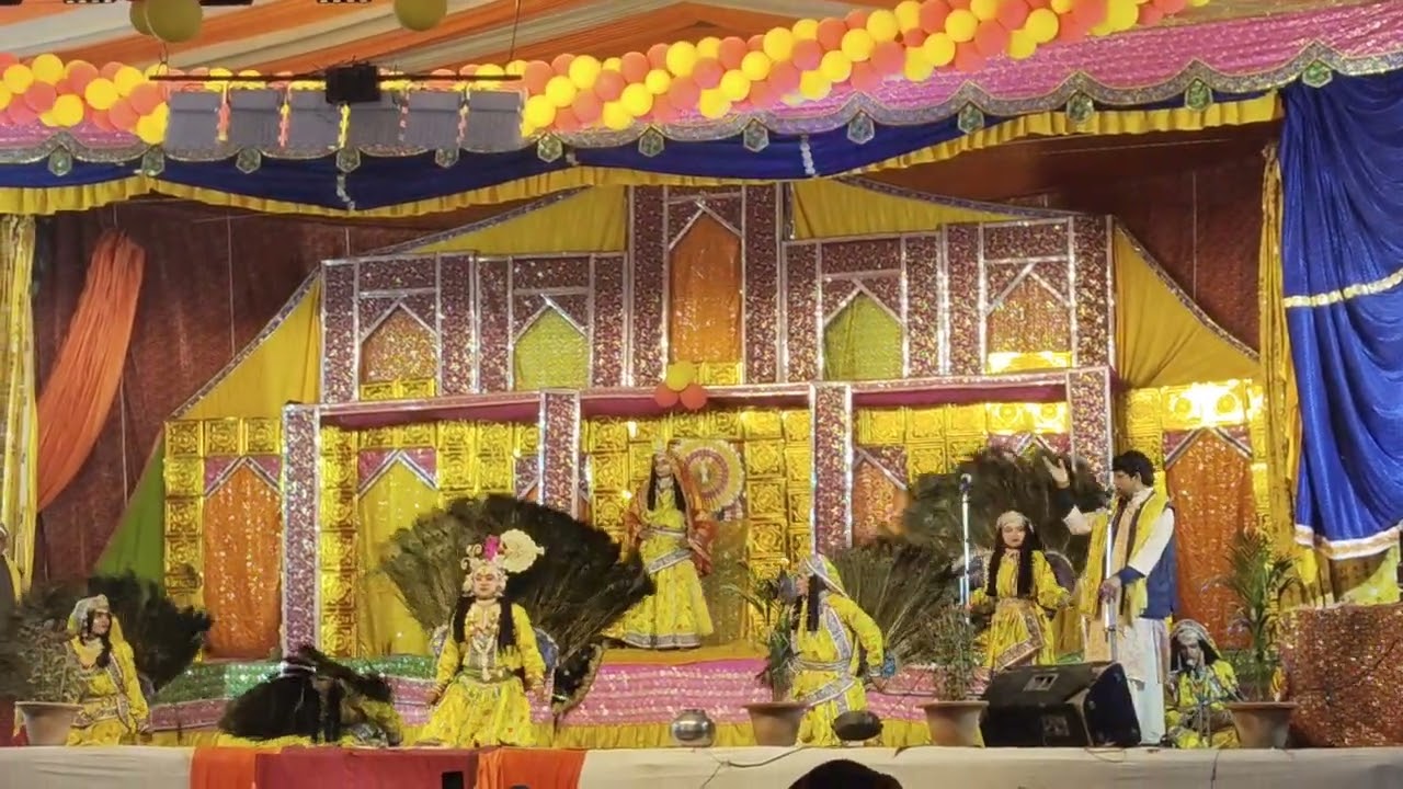 राधा जी ने श्याम को मोर बनया 