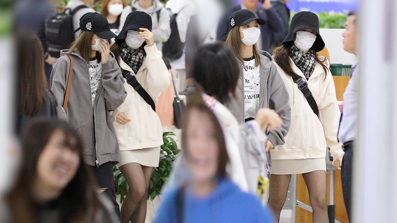 191019 블랙핑크(BLACKPINK) 리사(Lisa) 지수(Jisoo) 입국 Arrival [김포공항] 4K 직캠 by 비몽