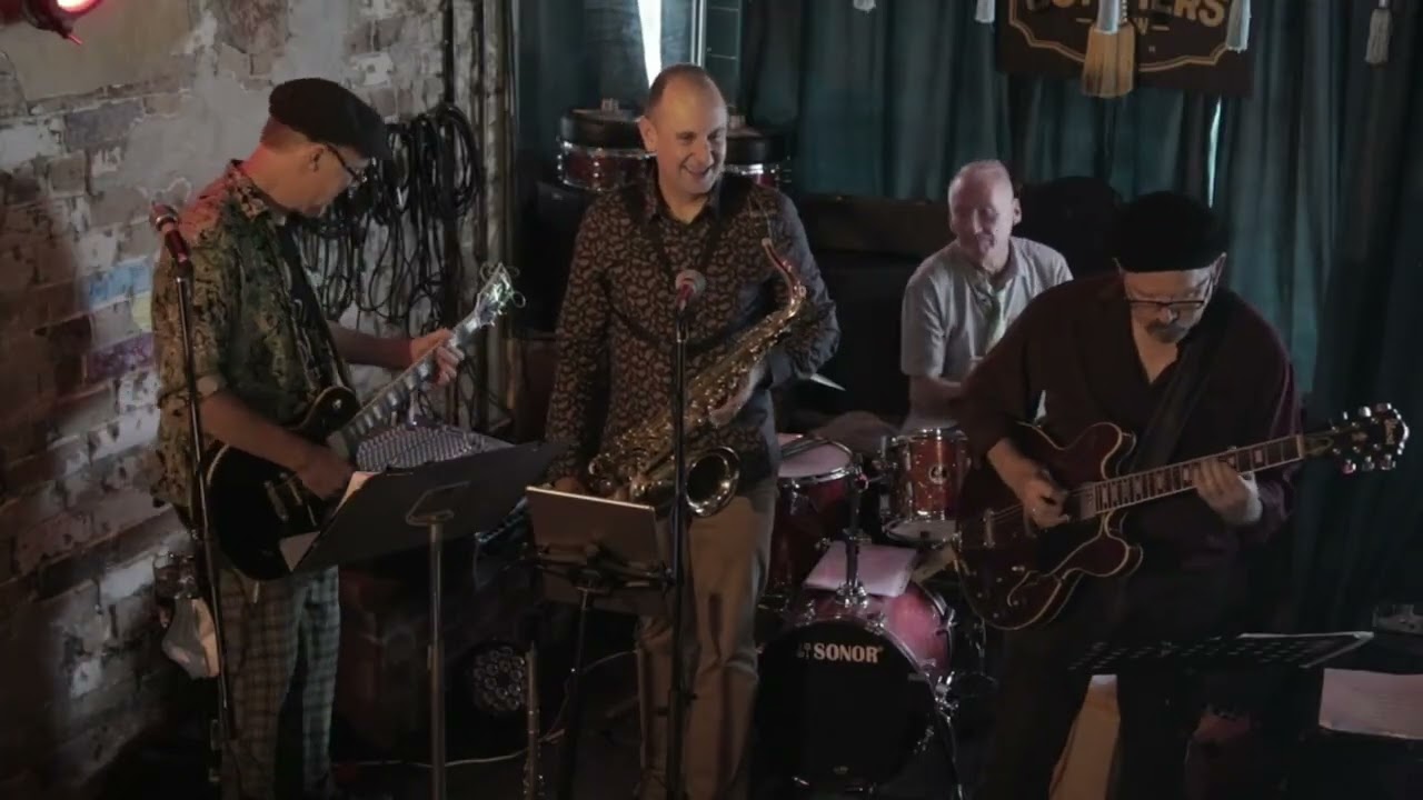 THE HUM-Butchers Brew set 3