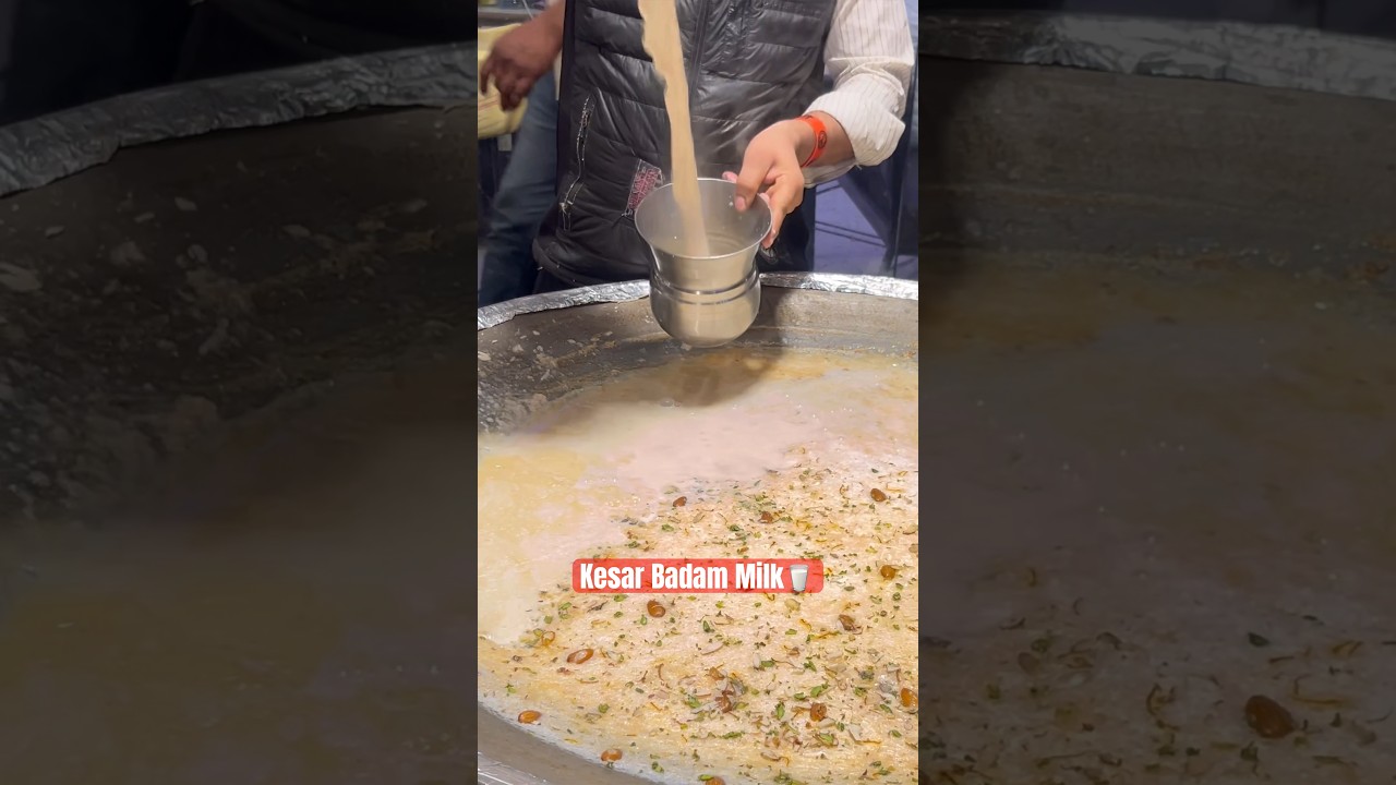Best Kesar Milk In Delhi😍 Nathus Sweet, Community Center #kesarmilk #food #streetfood