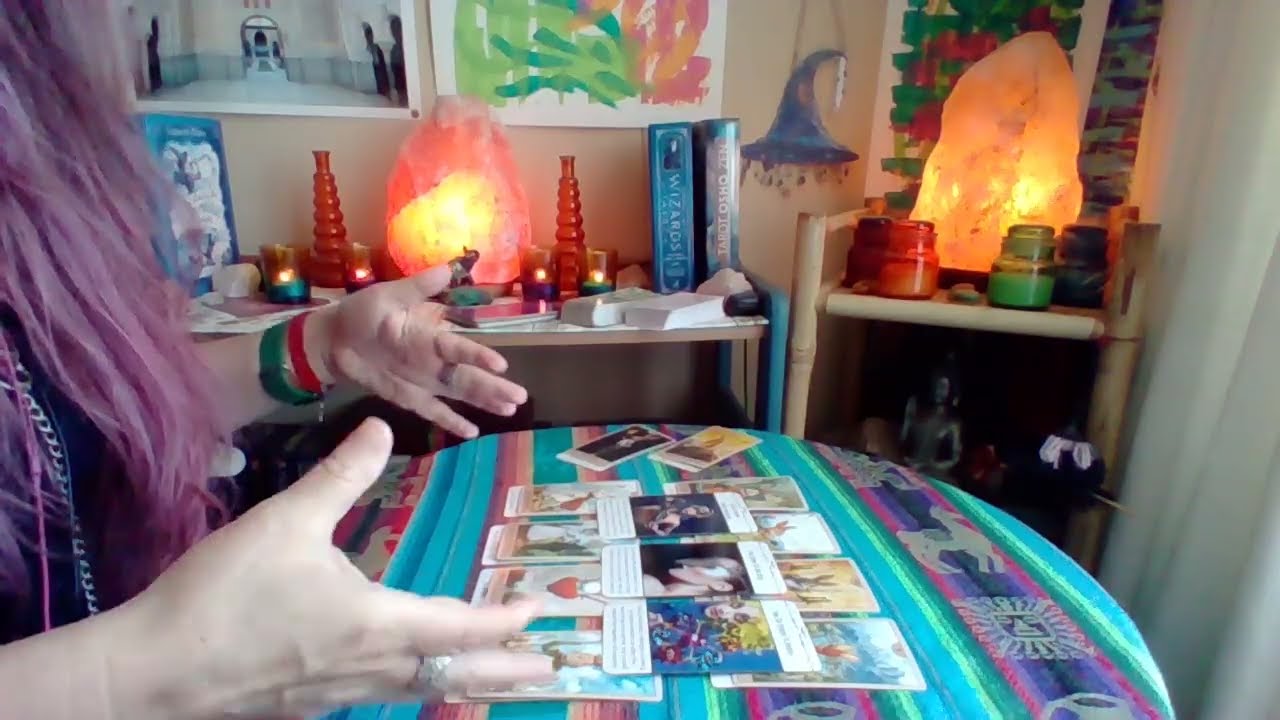 LEO!! 🔮 Alguien siente que perdió tu amor, quiere recuperarlo!! Tu realidad actual es espectacular!!