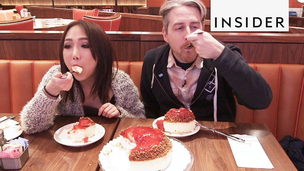 We Tried NYC Most Legendary Cheesecake