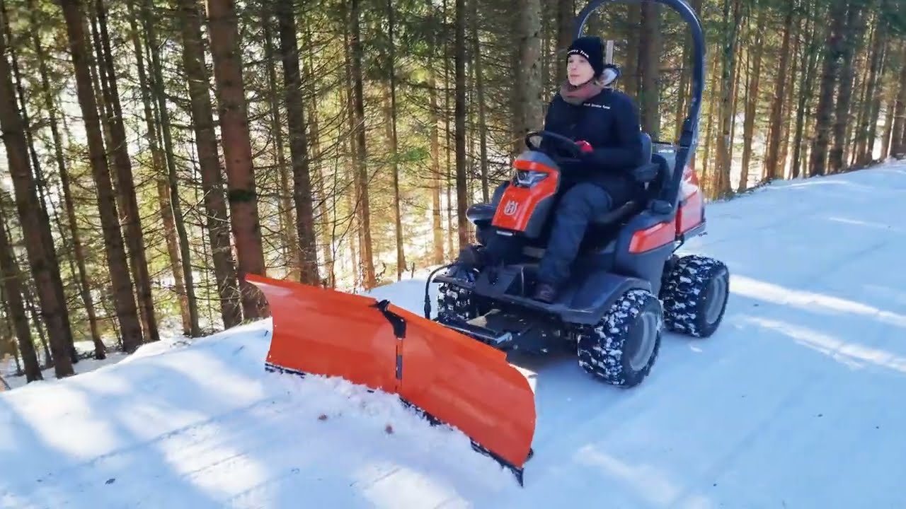 Test: Husqvarna Rider P524 im ersten Wintereinsatz
