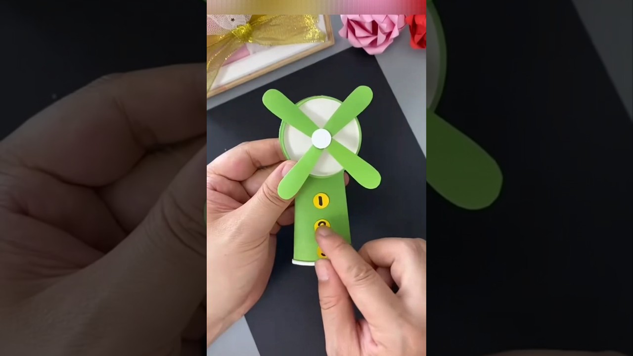 🎉 Toy Fan | Easy Craft for Kids | Recycle & Create! 