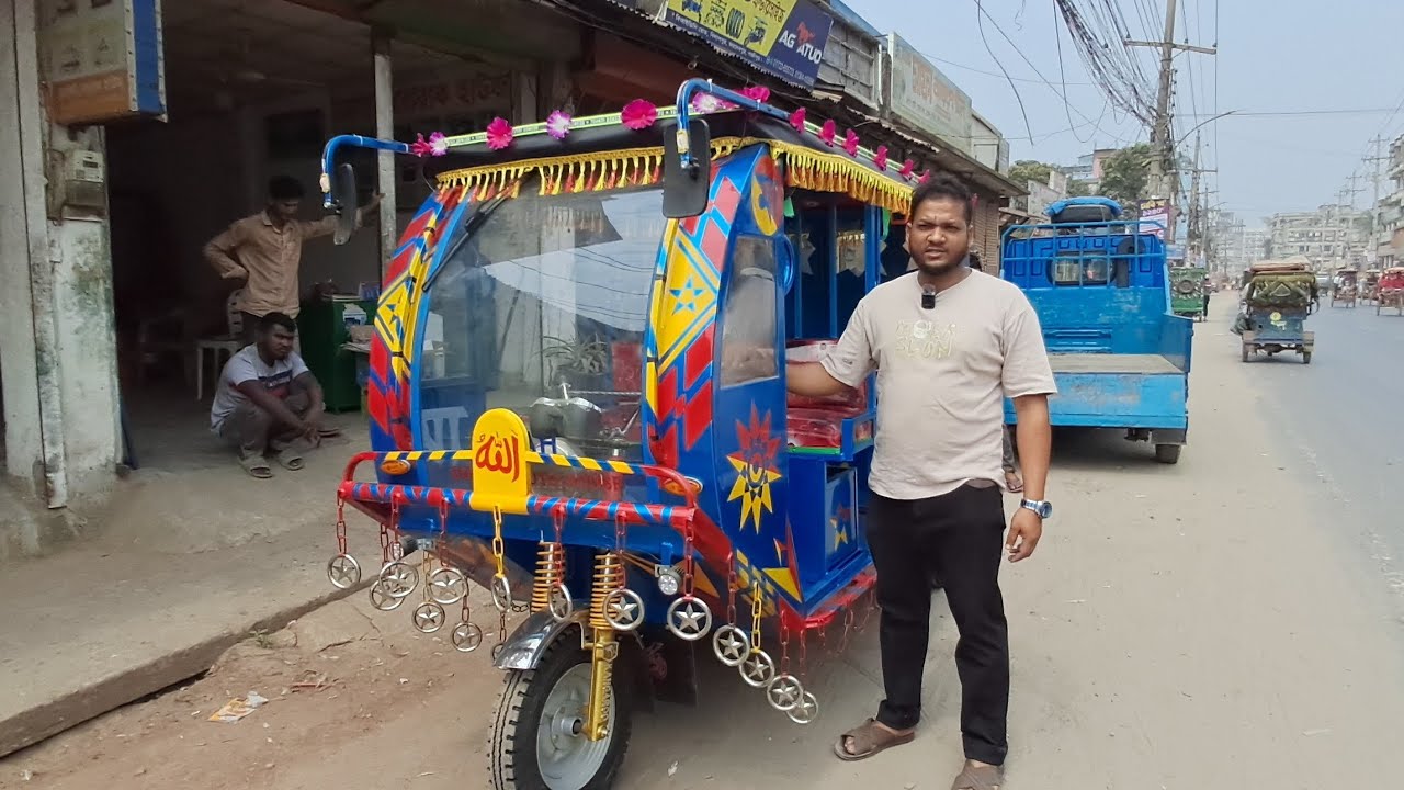 জাম্বু গাড়ী চলে গেল মতলব, চাঁদপুর। 