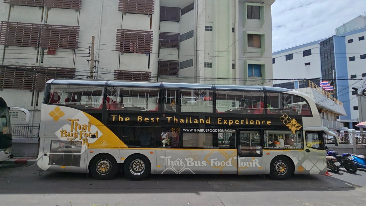 Michelin Thai Food Bus Tour in Bangkok | Thailand