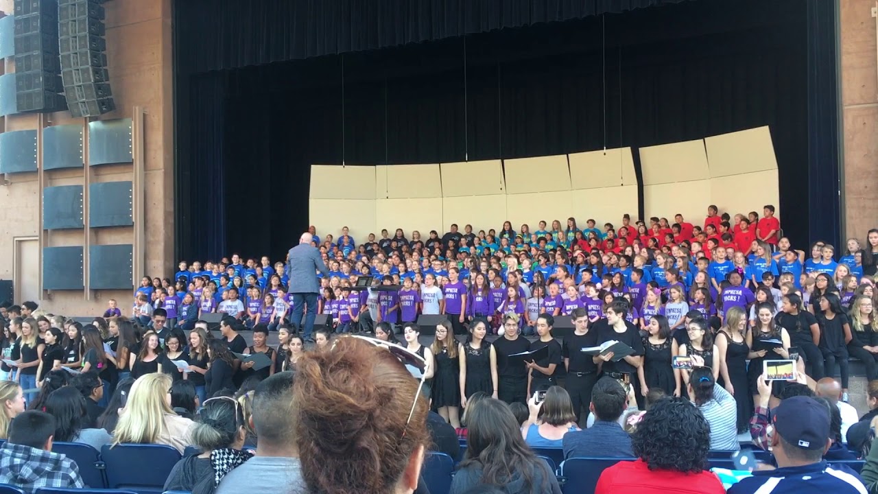 We Are Vista Everyday Moonlight 2018