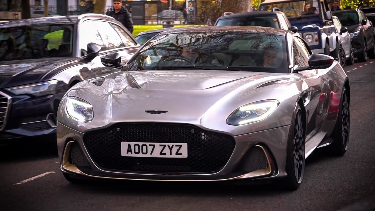 Supercars and Classic Cars Meet in Central London - Cars on the Green 11 December 2025