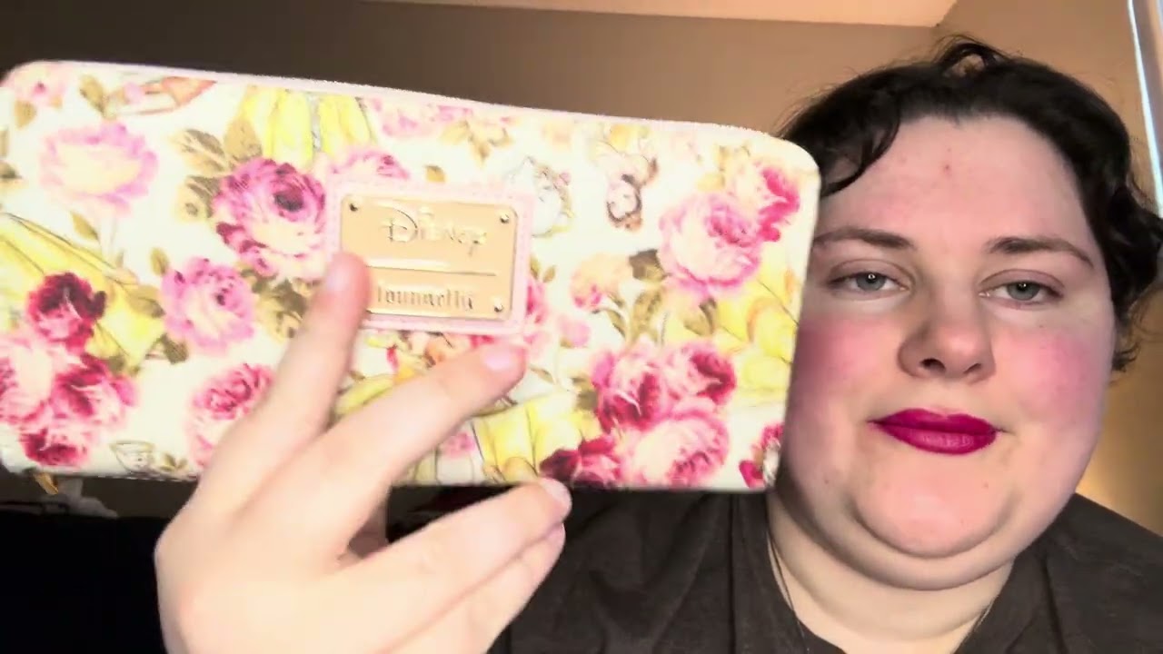 Switch To My Lizzie McGuire Bag With Me!
