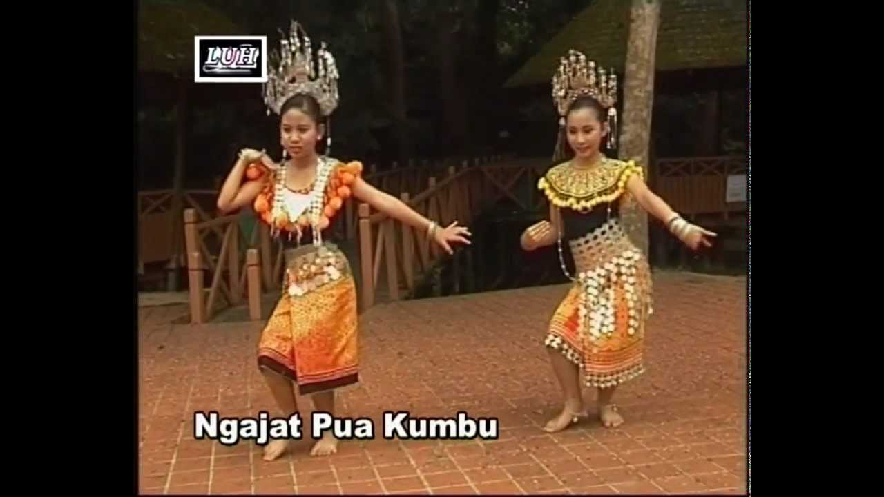 Ngajat Pua Kumbu