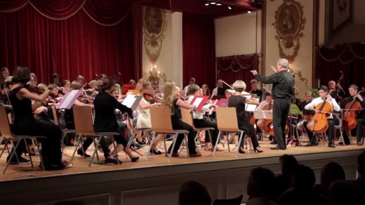 Amici Musici - Federico Fellini - Amarcord Theme