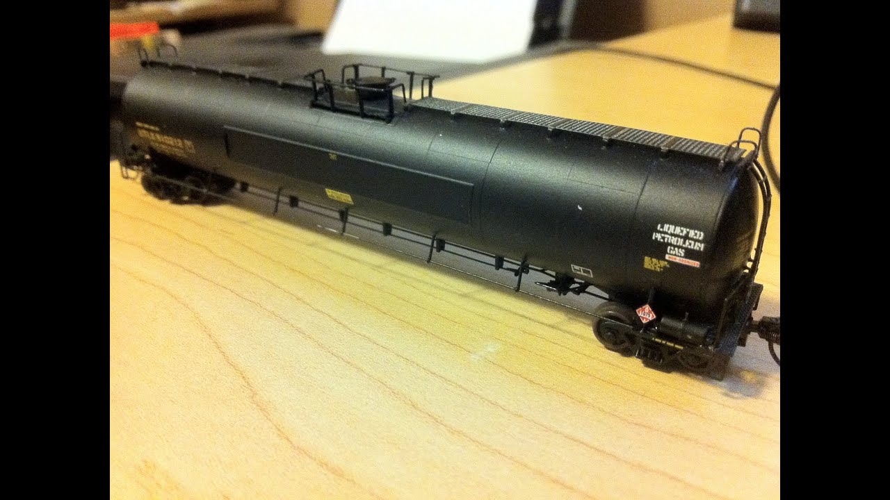 HOW THE RAILROAD WORKS: Hazmat Cars, Train Placement. Tips