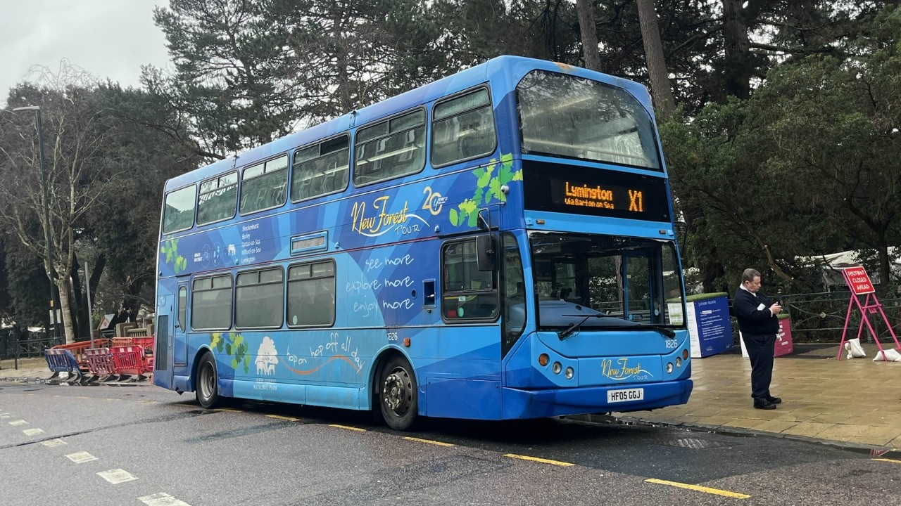 Vocal ZF! Morebus 1826 HF05 GGJ | ZF €3 Volvo B7TL