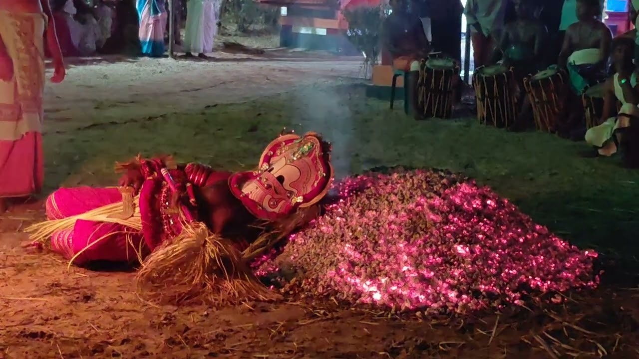 Sree Potten Theyyam at Kavinte kadavu Madakkara Kannur.