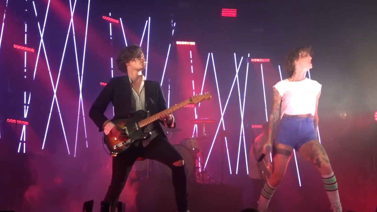 Jennifer Rostock  - Die guten alten Zeiten live Berlin 2018
