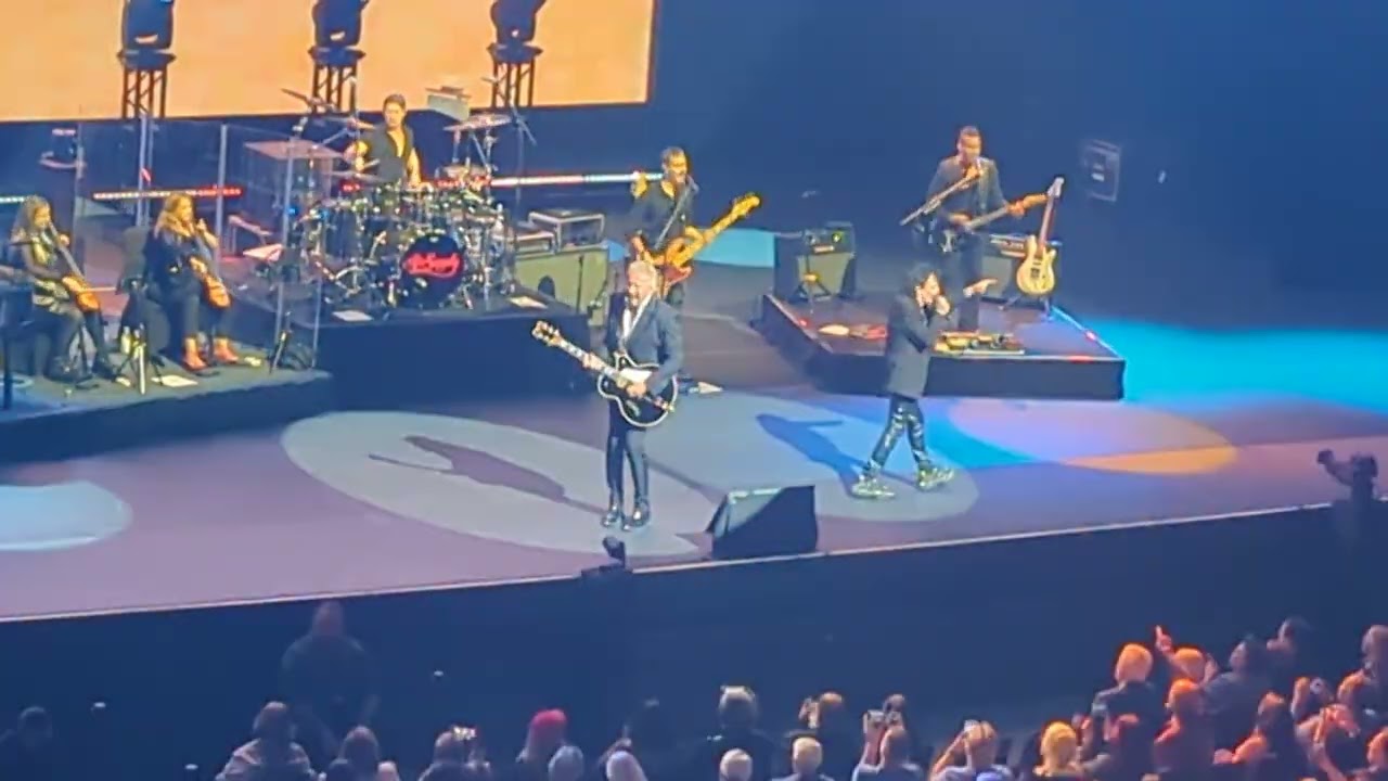 #airsupply  at the OLG Stage in Niagara Falls Canada. Full #concert  30/05/2025