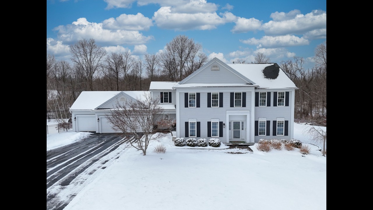38 Wren Field Lane, Pittsford NY
