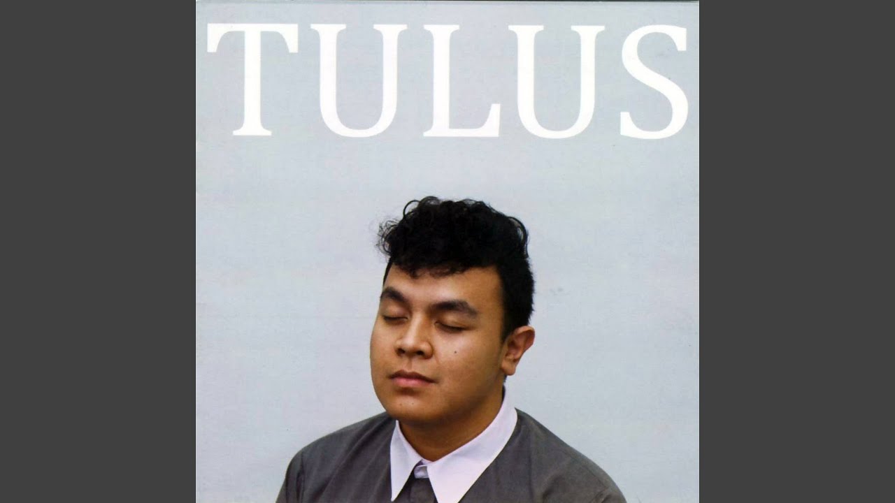 Mengagumimu Dari Jauh