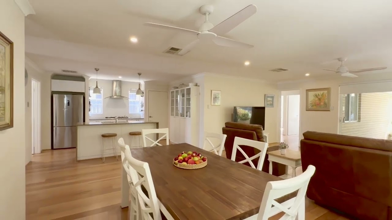 COOGEE Real Estate - For Sale by Ana Vizcaino and Hayden Groves