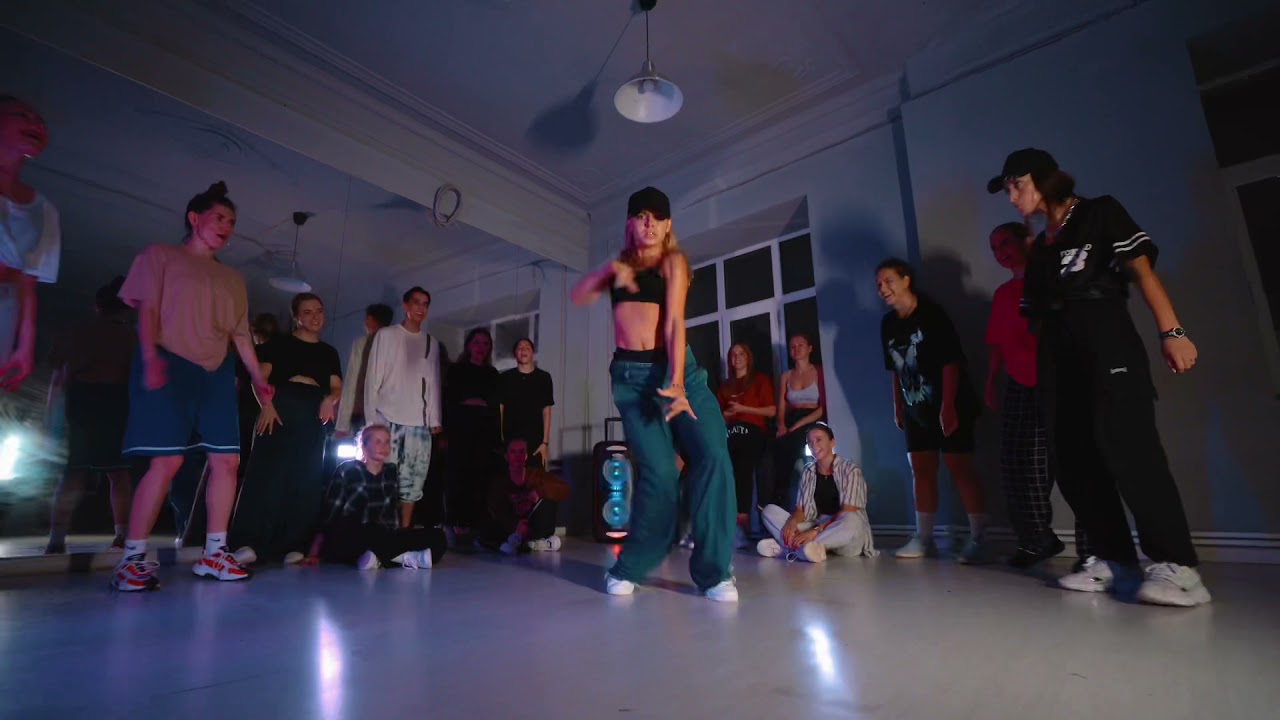 Полина Хритинина/DANCEHALL CHOREO