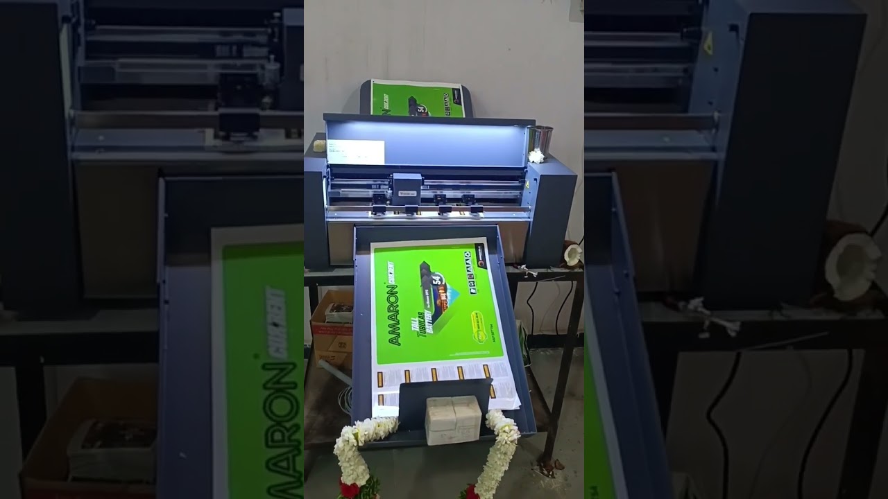 Any shape sticker cutting machine Vulcan  SC-350 #machine #film #stickers #diecutting #paper #sheet