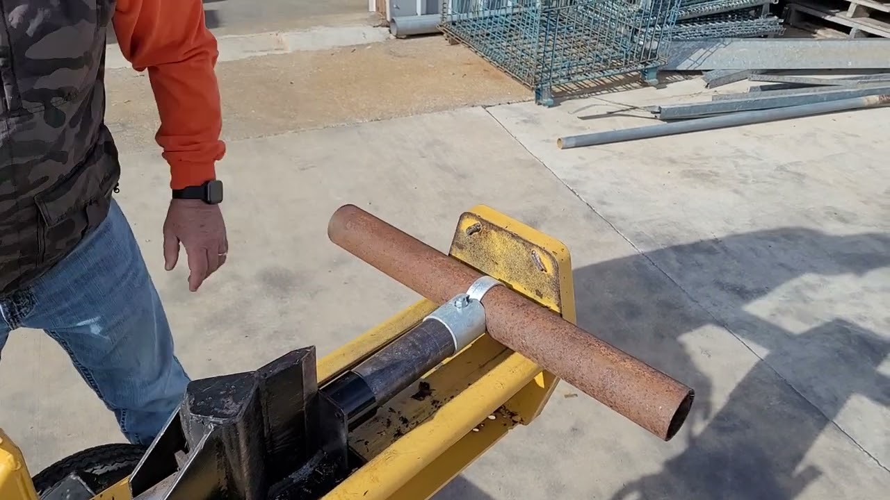 Fence Bullet pipe connector compression strength test.