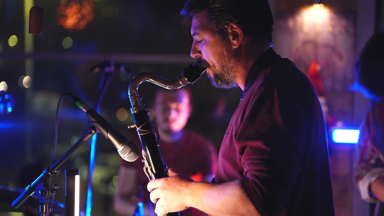 Nocturnal Flights and Exposed Flesh - Taxi Consilium Live at View Coffee Bar