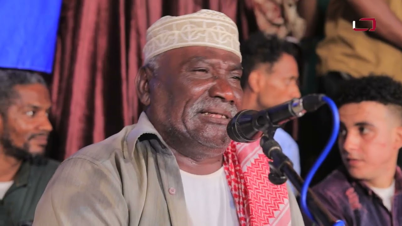 اقوى موال تمر ياحلو ومن بعد الحلا مريت بصوت الفنان احمد يسر في دربوكة باسرور في مدينة المكلا