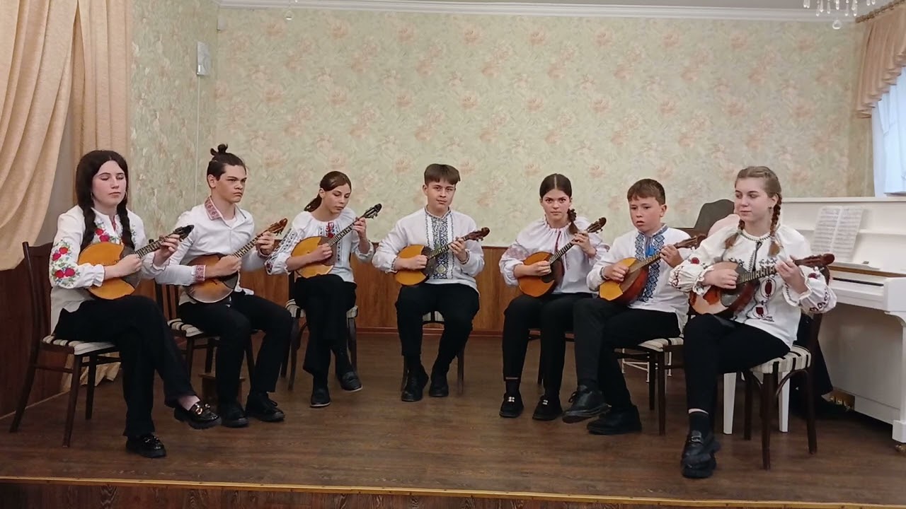 Аранжування О.Науменко  ,,Біля  циганського вогнища