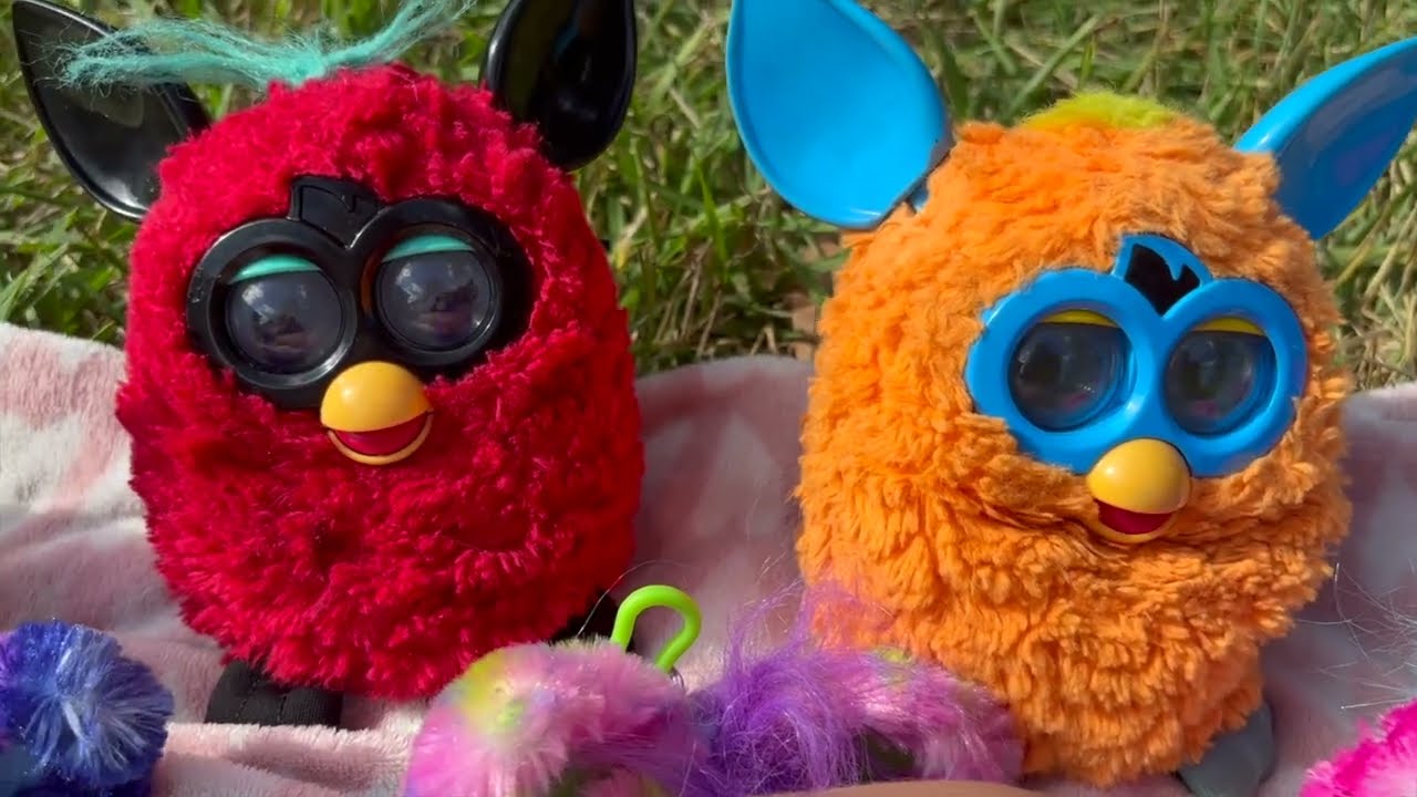 Furby Picnic!