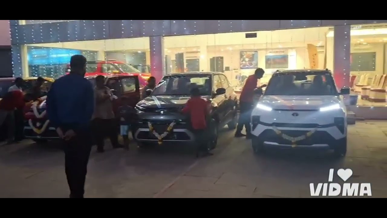 New Punch Mass 5 Car Delivery Ceremony At Jeyaraj karz Thanjavur 