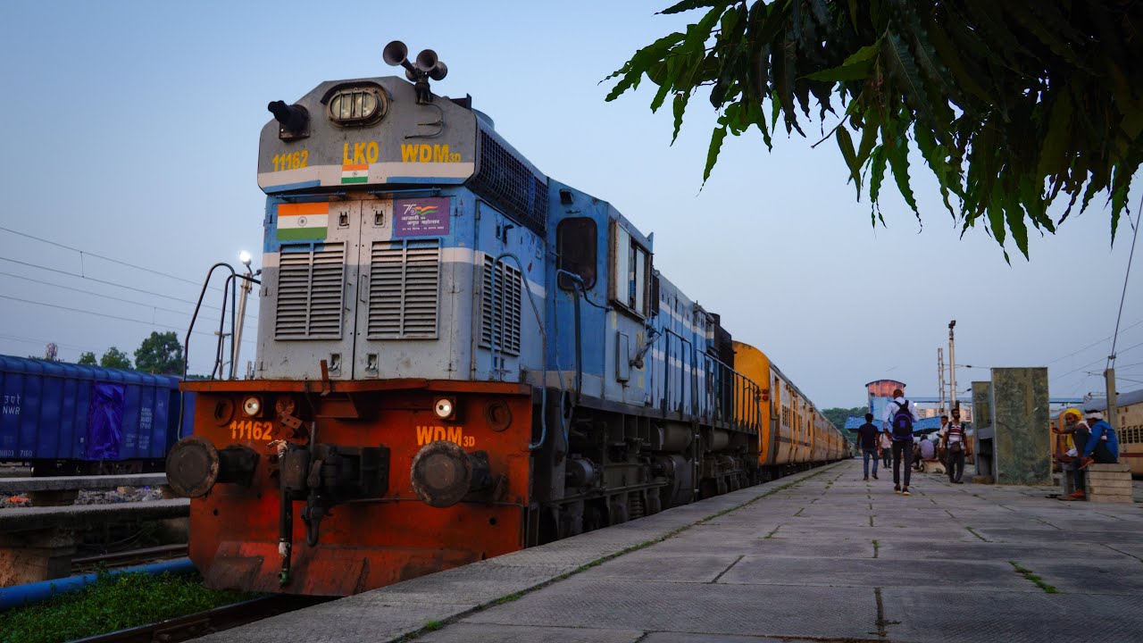 AYODHYA CANTT to MANKAPUR Full Train Journey with ALCo Diesel Locomotive!