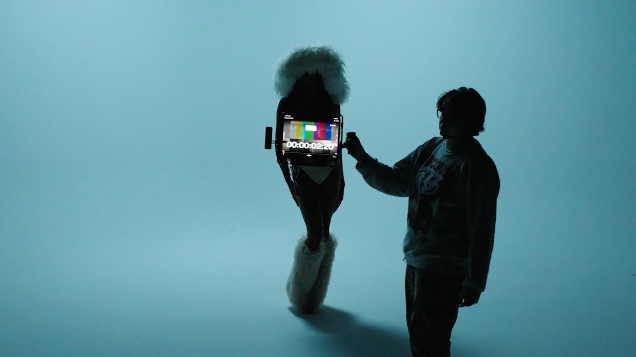 Priyanka - god, i'm messy (Making Of The Video)