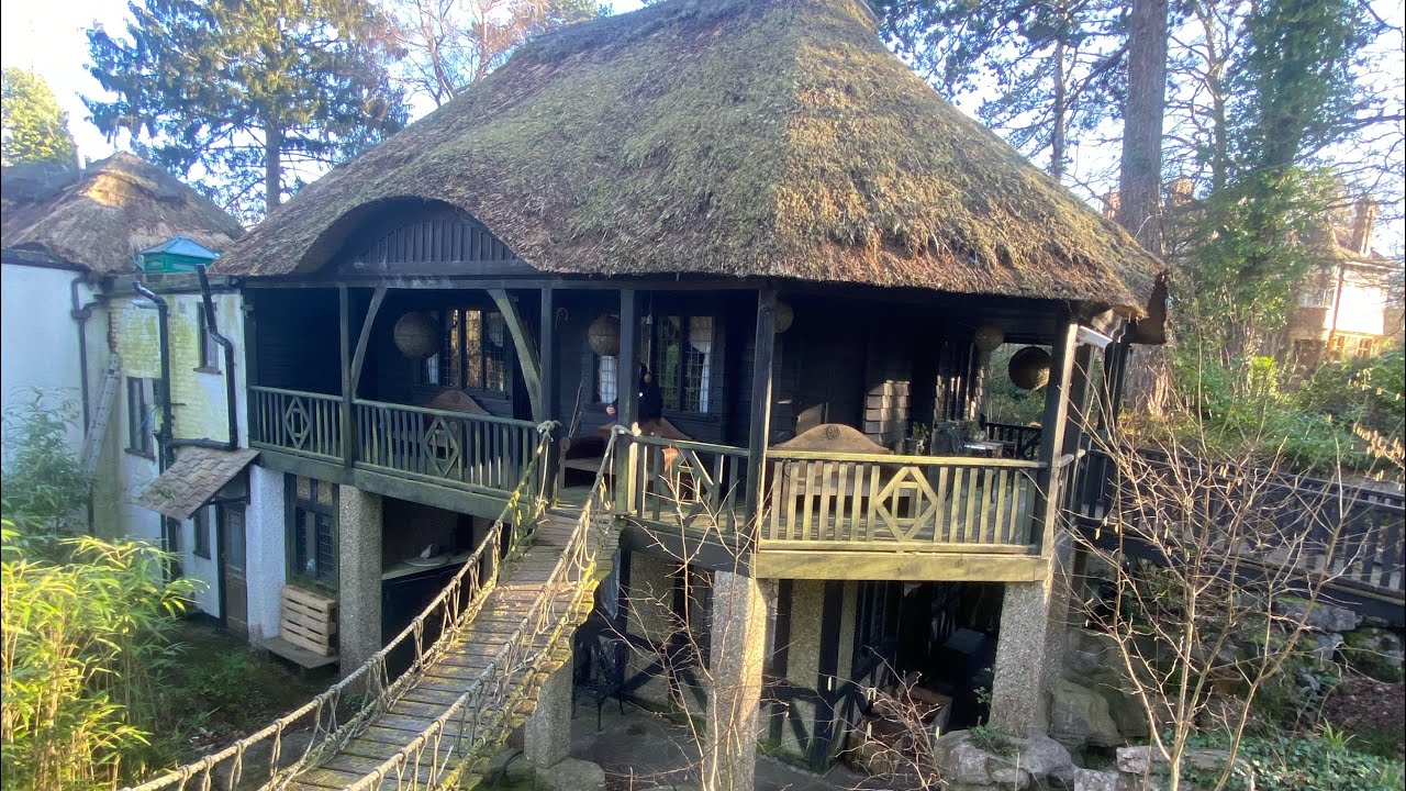 WE FOUND A FAIRYTALE MILLIONAIRES ABANDONED MANSION EVERYTHING LEFT BEHIND-ABANDONED PLACES UK