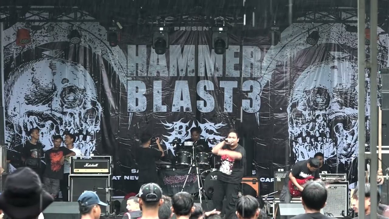 Doomies - Never give up Live at Hammer blast 3