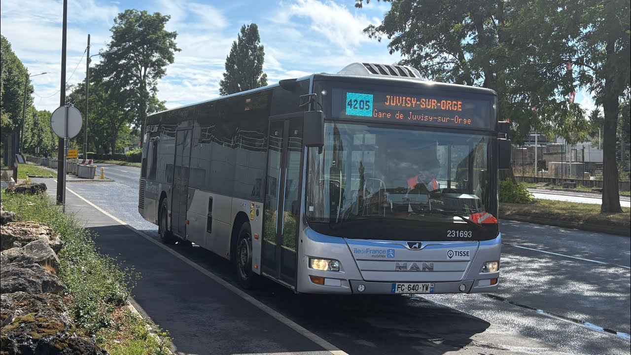 MAN Lion’s City A21 231693 sur ligne 4205 tisse 