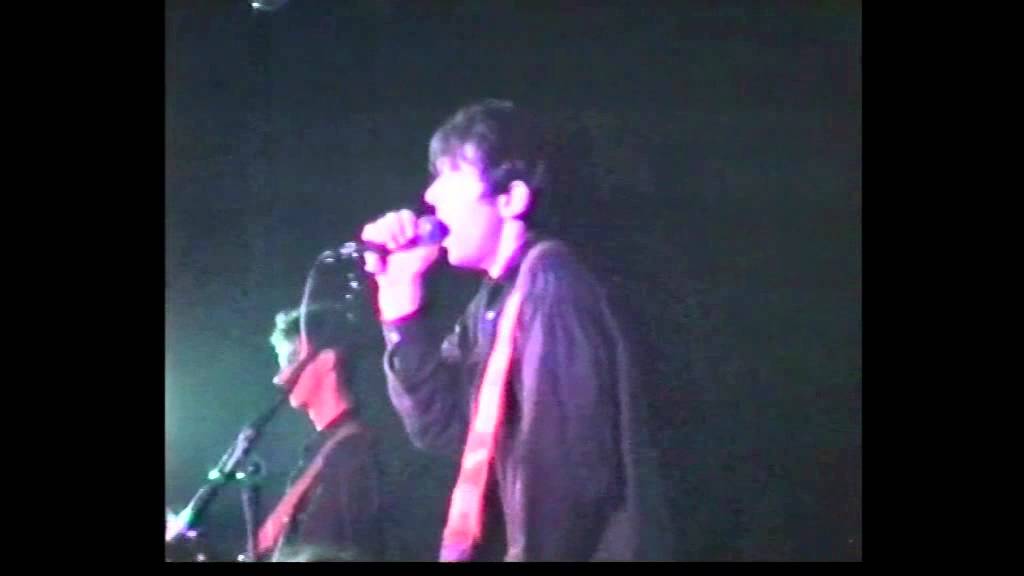 PINK TURNS BLUE 1991 - live - Walking On Both Sides