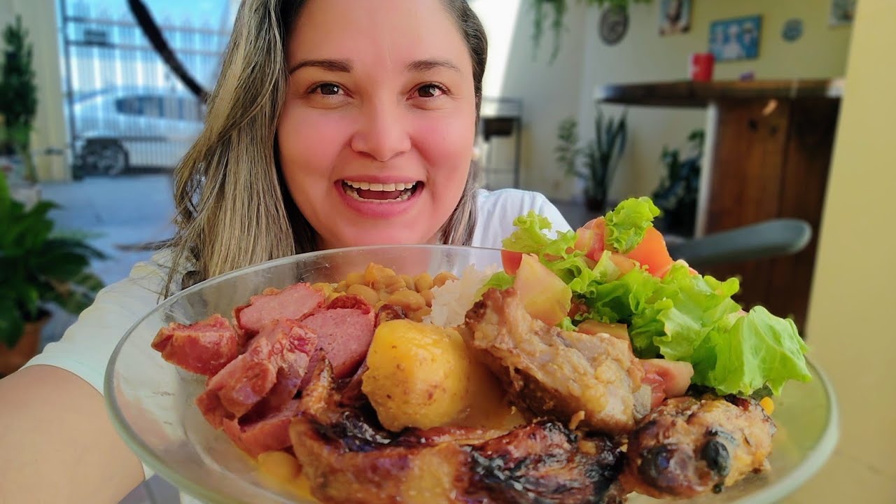 REAL MUKBANG BRASIL : #COMENDO FRANGO,🍗 LINGUIÇA E COSTELA🍖 ASSADO , ARROZ FEIJÃO E SALADA 🥗🌶️