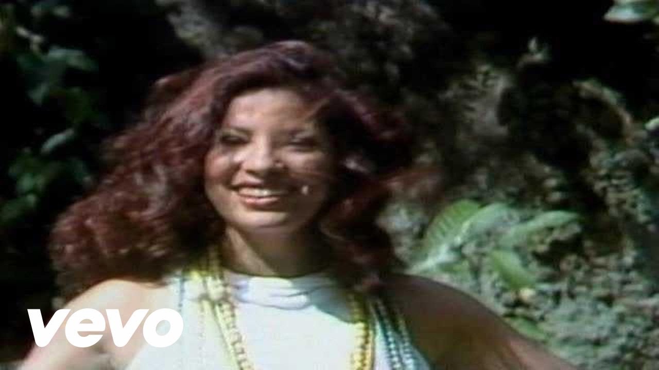 Clara Nunes - Banho De Manjericão