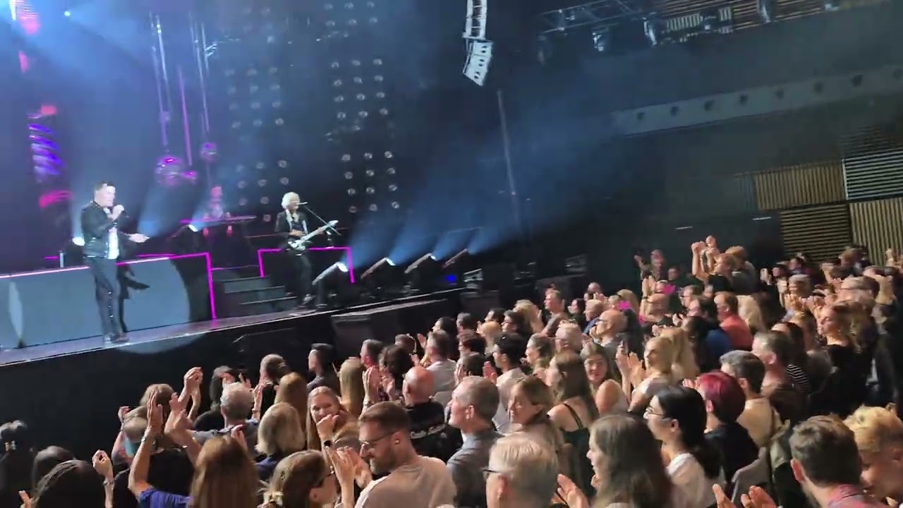It's a Kind of Magic - One Vision of Queen ft. Marc Martel / Zurich (Dubendorf) 21.09.2024