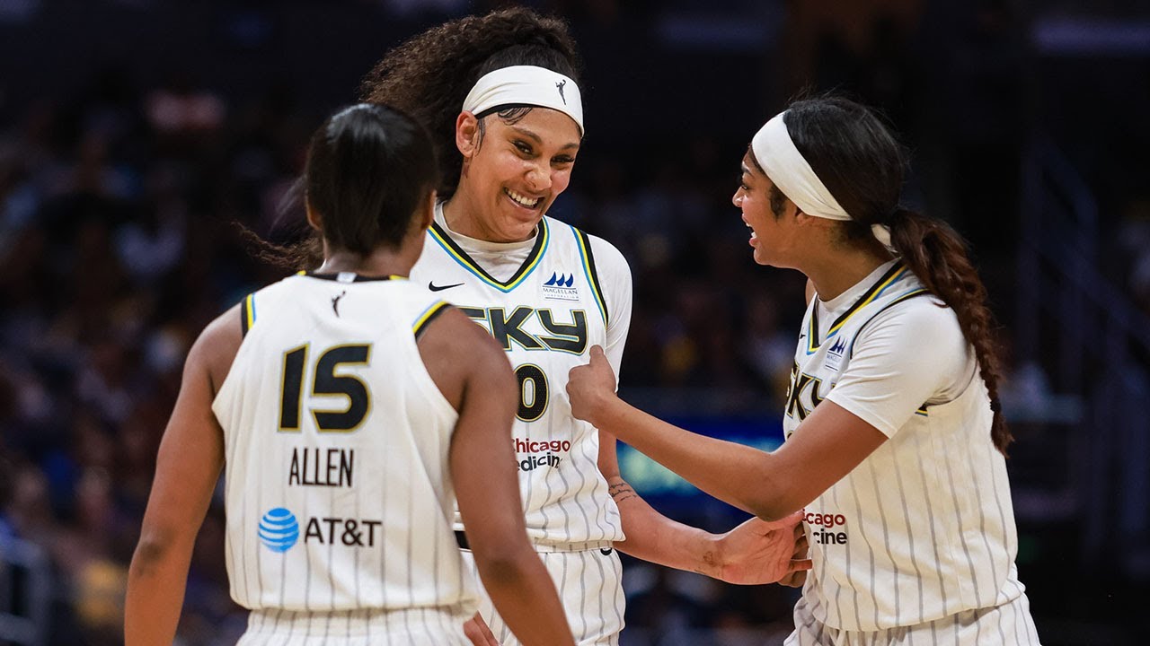 HIGHLIGHTS: Sky defeat Sparks in comeback win | August 17, 2024