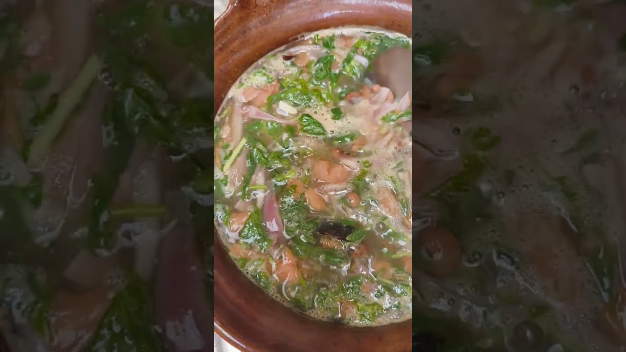 sopa de  frijoles 