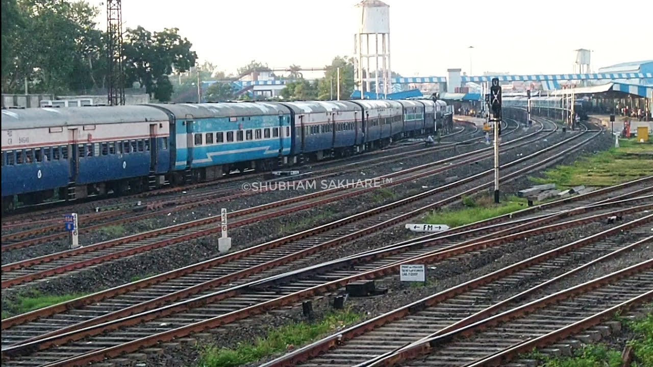 Last ICF run of 12158 Solapur - Pune Hutatma Express