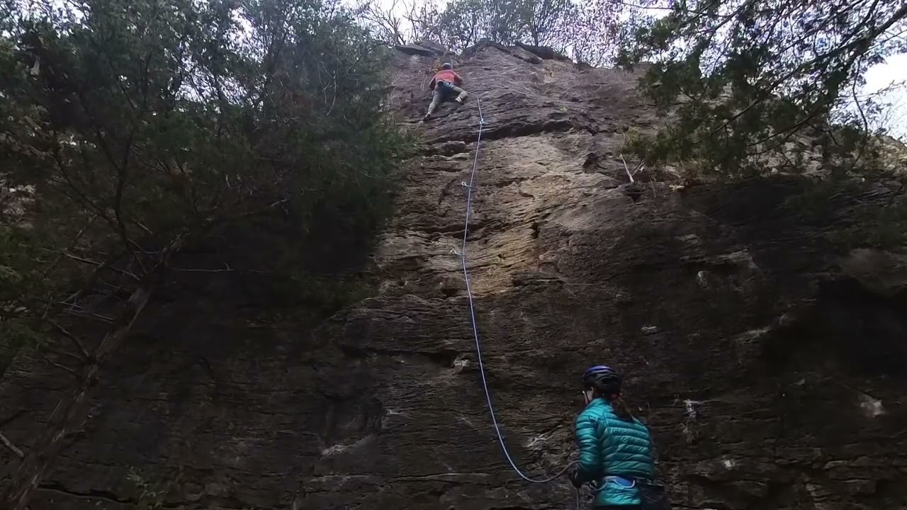 My first outdoor lead climb - Troglobite 5.7, Rockwood Reserve