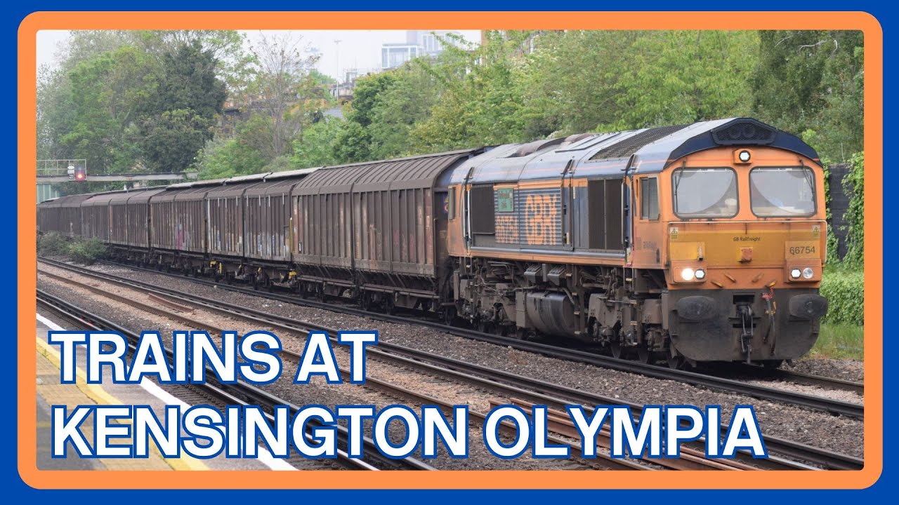 TRAINS at KENSINGTON OLYMPIA railway station
