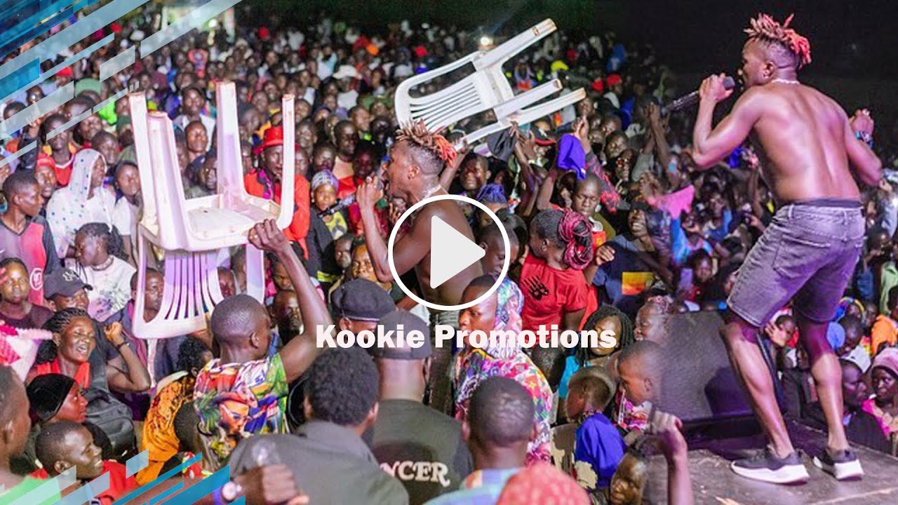 Watch Full Energetic & Vibrate Solid Performance of Roden Y Kabako Celebrating 10Yrs of his Journey