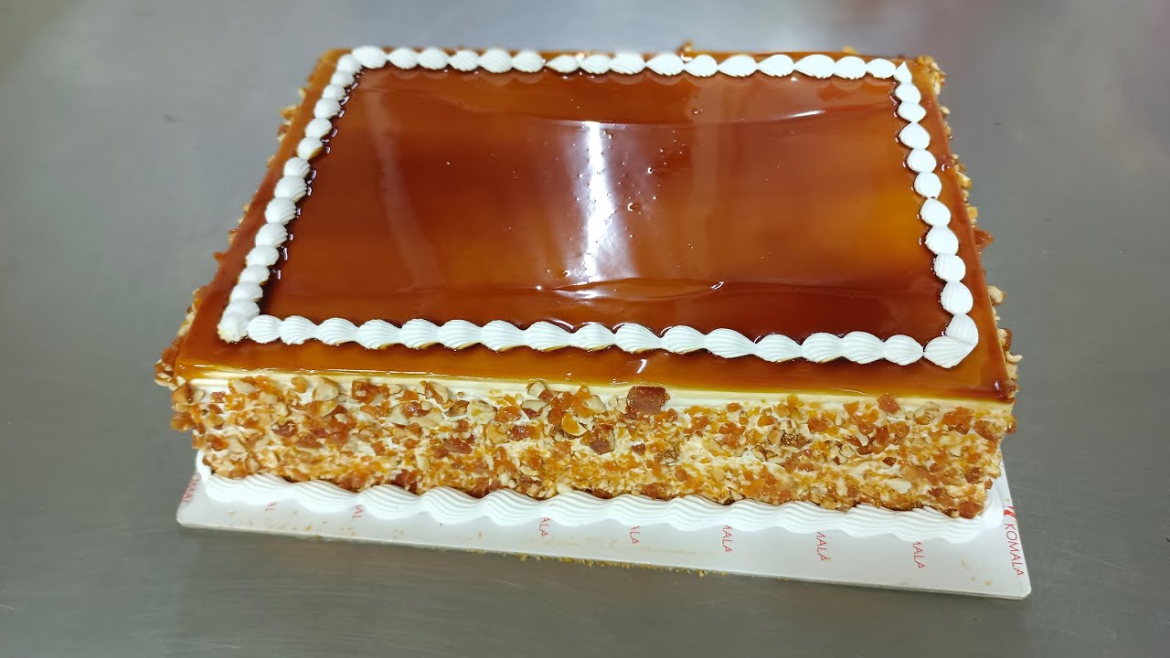 gold caramel cake
