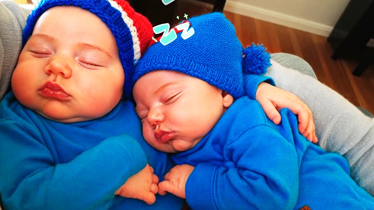 Funny Baby Video: Funniest Twin Babies Compilation || Double Cute