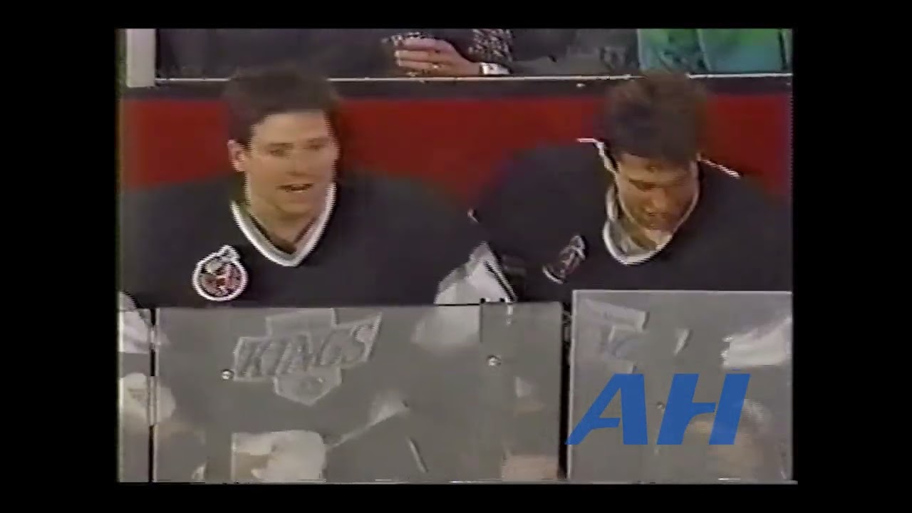 NHL Jan. 10, 1993 Stu Grimson,CHI v Warren Rychel,LA Chicago Blackhawks Los Angeles Kings